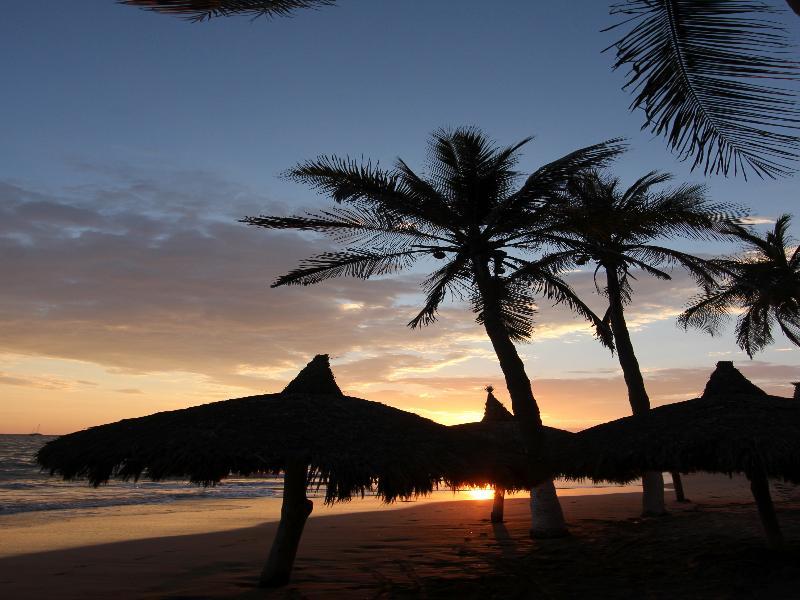 Luna Palace Mazatlan Bagian luar foto