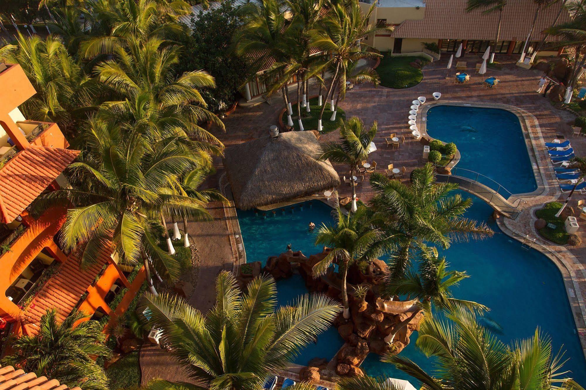 Luna Palace Mazatlan Bagian luar foto