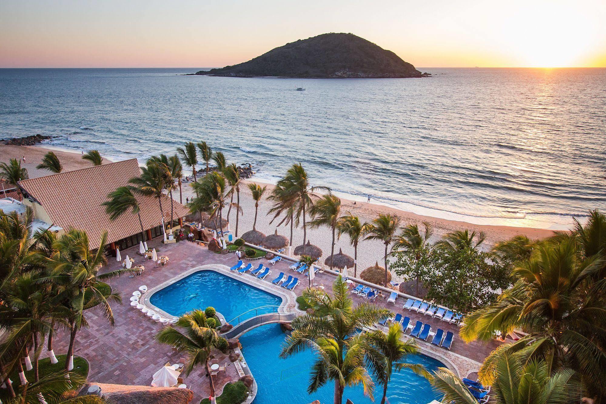 Luna Palace Mazatlan Bagian luar foto